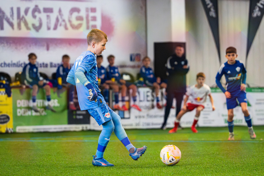 _BLR9558 | Professionelle Fußball- und Sportfotografie. Spielbilder online ansehen und kaufen – Einzelbilder oder komplette Galerien in hoher Qualität. - Realisiert mit Pictrs.com