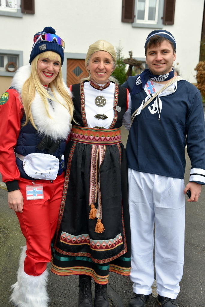 PF Fasnacht-73 | Fotoblog Schwarzwald, Foto Blog Wiesental, Pfaffenberg, Winterzauber, Zeller Bergland, Zell im Wiesental, Fotoblog Wiesental, Landschaftsfotos, Bilder Wiesental, Natur, Naturbilder, Fastnacht, Zeller Fastnacht, Zeller Fasnacht, Zeller Bergland, Belchen, - Realisiert mit Pictrs.com