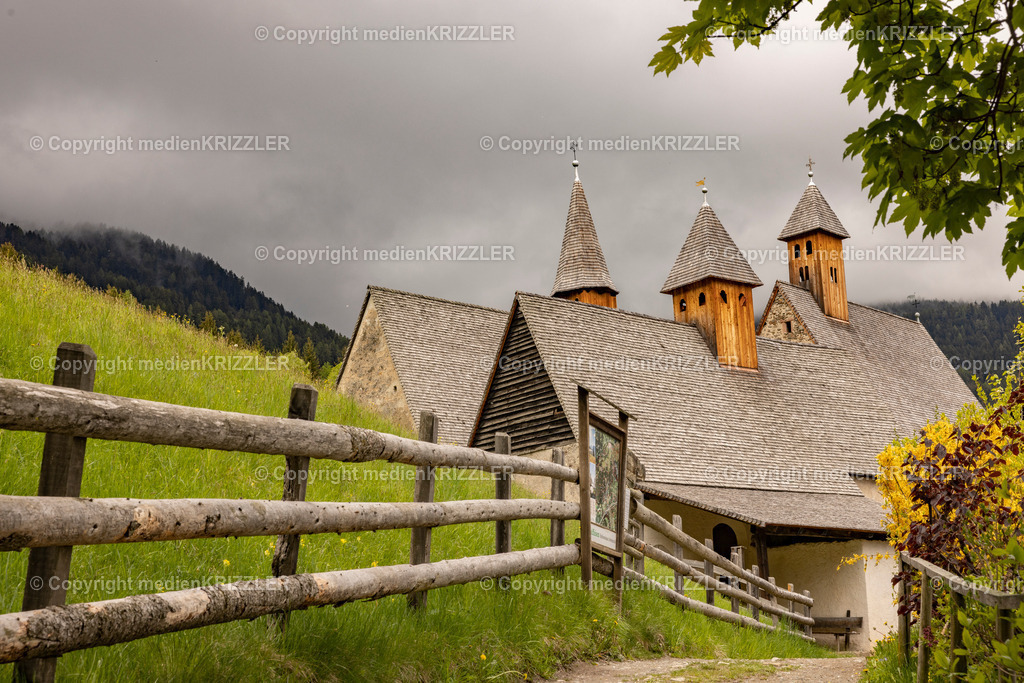 Dreikirchen | medienkrizzler - Realisiert mit Pictrs.com