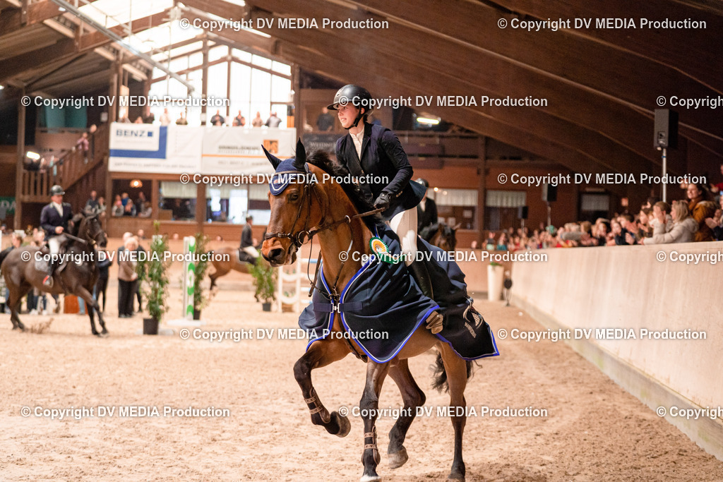 Springen Tag 3-561 | dv-media-shop - Realisiert mit Pictrs.com