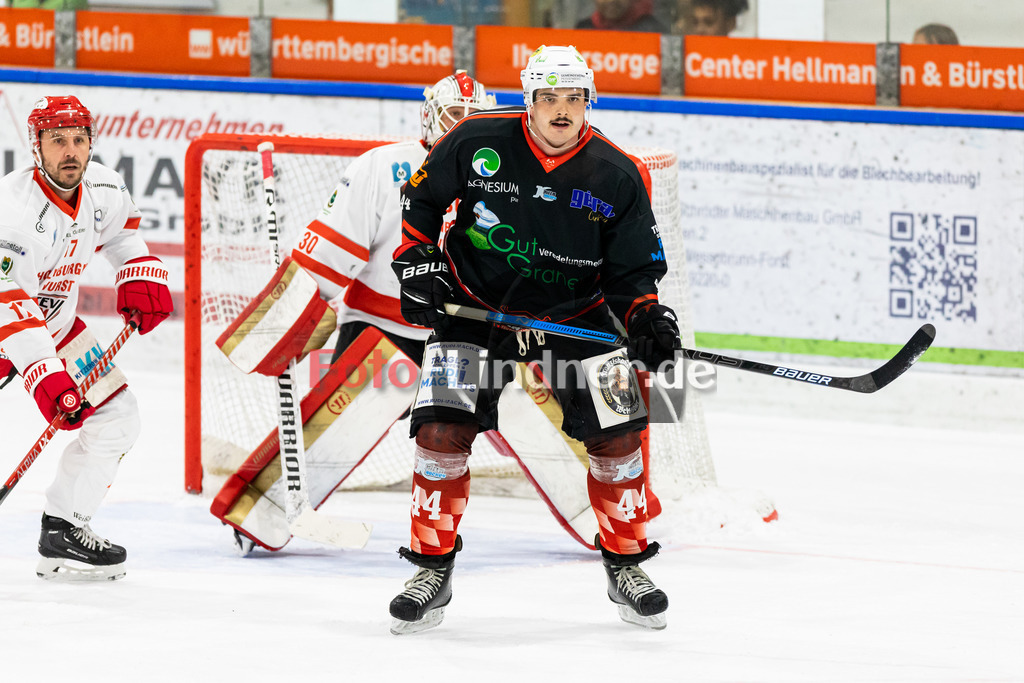 Bayernliga Eishockey, TSV Peißenberg MIners gegen TEV Miesbach am 6.11.2022 in Peißenberg | Bayernliga Eishockey, TSV Peißenberg MIners gegen TEV Miesbach am 6.11.2022 in Peißenberg