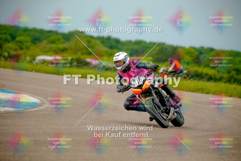 _MOT1688 | Hier findet Ihr Bilder von Touristenfahrten auf der Nürburgring Nordschleife oder von anderen Veranstaltungen die ich besucht habe. Viel Spass beim Durch Schauen 