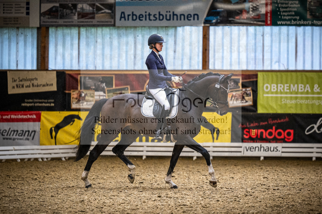 DOS_0722 | Entdecke hochwertige Reitturnierfotos von Foto Oger. Professionell, emotional und authentisch – jetzt Lieblingsmomente im Shop bestellen.Deutschlandweite Turnierfotografie. - Realisiert mit Pictrs.com