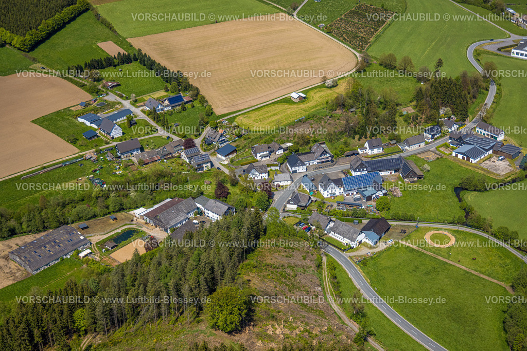 Eslohe230505674 | Luftbild, Ortsansicht, Sieperting, Eslohe, Sauerland, Nordrhein-Westfalen, Deutschland
