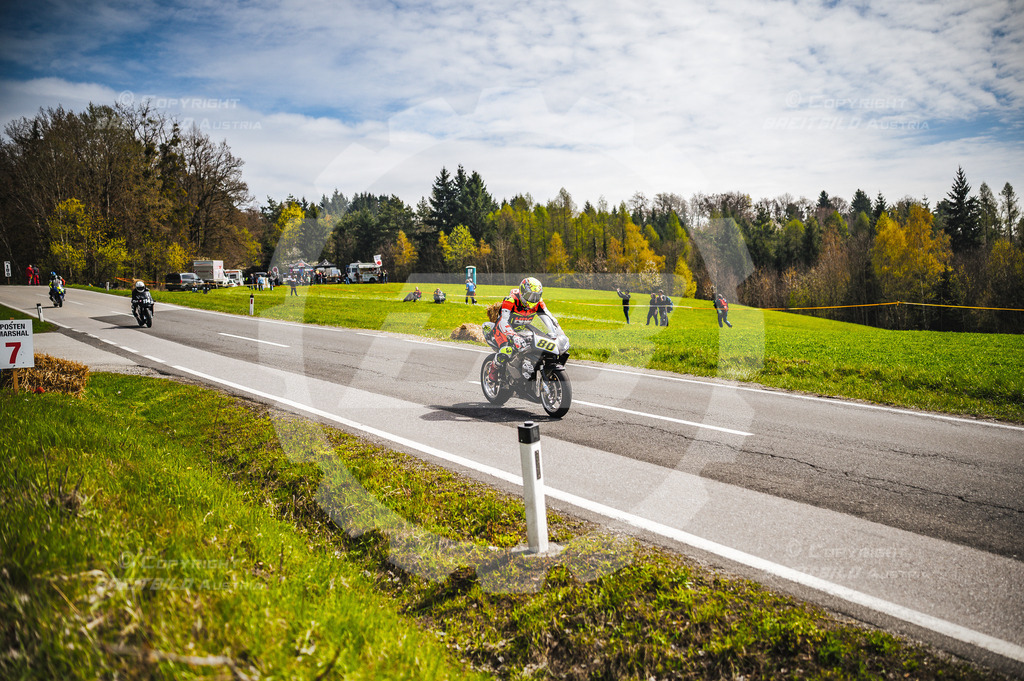 0543 - Bergrennen Landshaag2026 | BREITBILD Austria Webshop

Finde Fotos von: Breitbild, Breitbild Austria, Landshaag, Europeanbikers, KTM, BMW, Bergrennen, Bikeporn, Carporn, Bikes, Cars, Fotografie, Oberösterreich, Österreich, Berufsfotograf, Motorradteile Ganster, Julbach, Pannoniari - Realisiert mit Pictrs.com