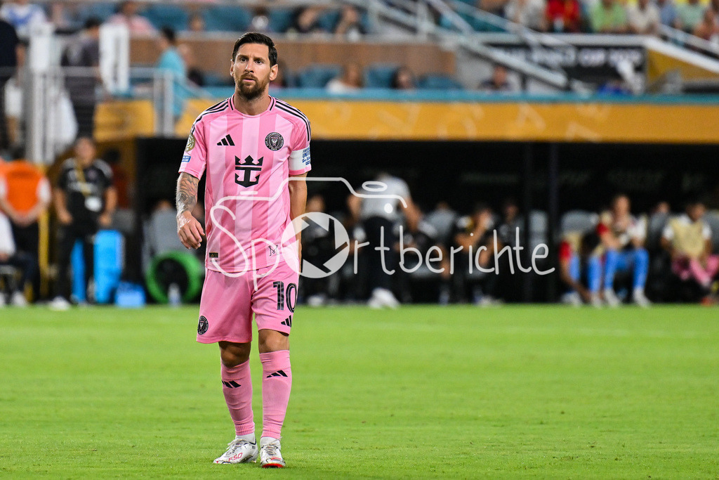 Inter Miami CF - Palmeiras Sao Paulo | im Bild Lionel MESSI (Inter Miami 10) / Einzelfoto / Freisteller / FIFA Club World Cup: Inter Miami CF - Palmeiras Sao Paulo, Hard Rock Stadium am 23.06.2025 / NOT FOR SALE IN USA