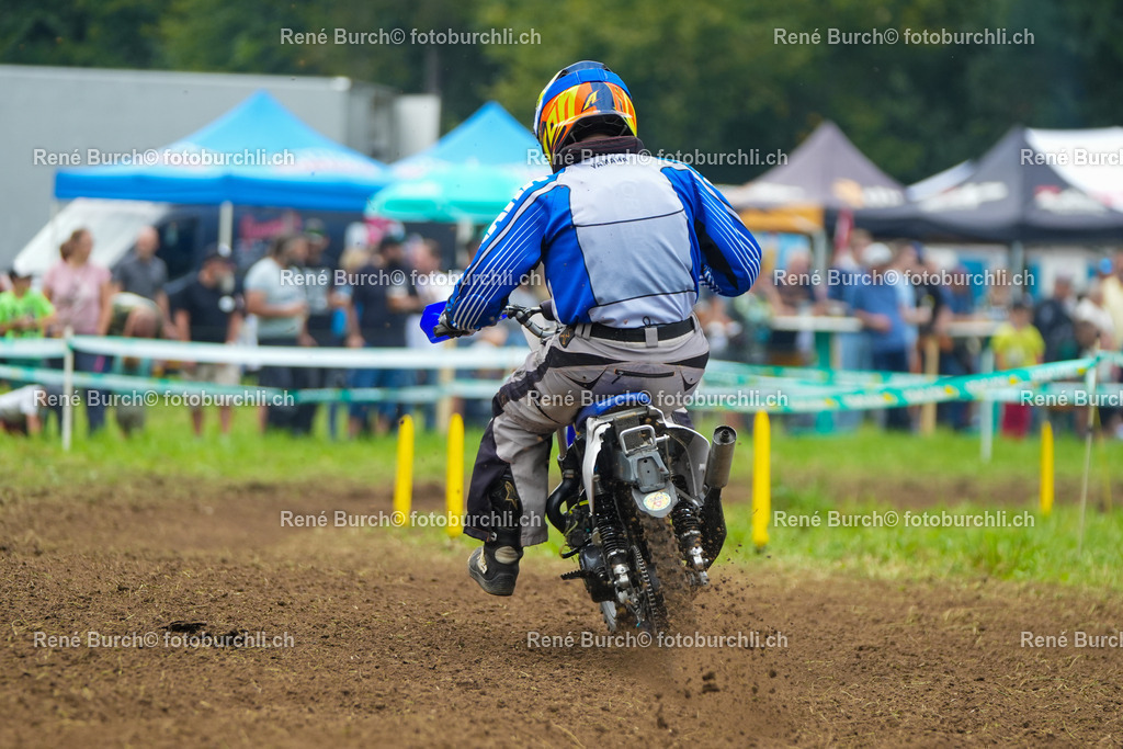 RB_02320 | René Burch leidenschaftlicher Fotograf aus Kerns in Obwalden.  Hier finden sie Sport, Landschaft und Natur Fotografie.
 - Realisiert mit Pictrs.com