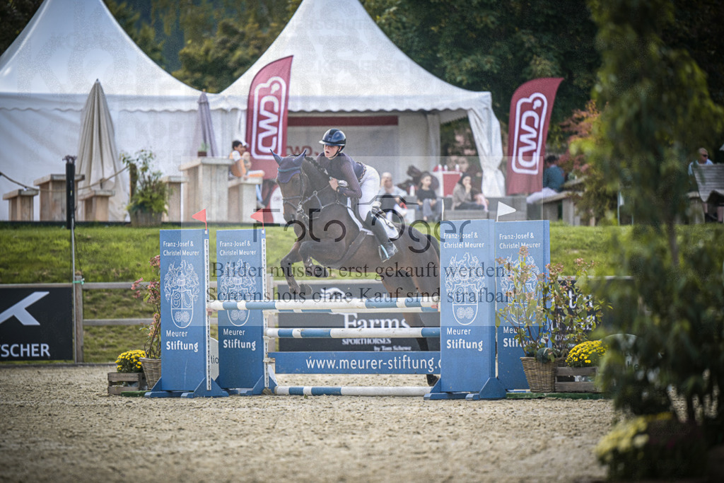DOS_7224 | Entdecke hochwertige Reitturnierfotos von Foto Oger. Professionell, emotional und authentisch – jetzt Lieblingsmomente im Shop bestellen.Deutschlandweite Turnierfotografie. - Realisiert mit Pictrs.com