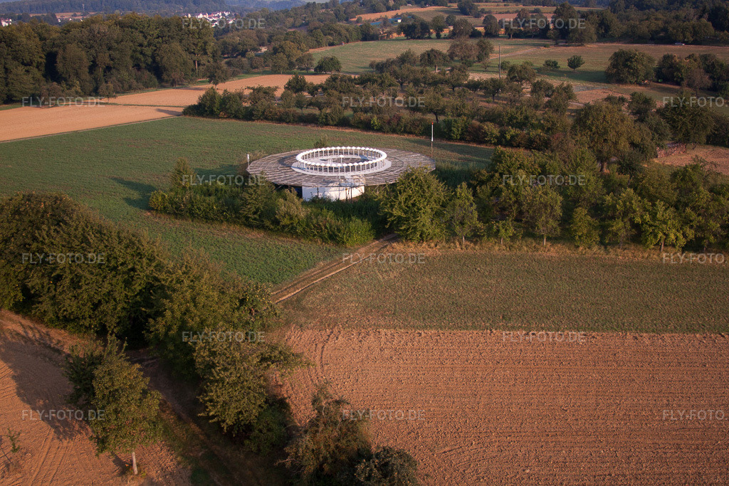 Luftbild: Funkfeuer KRH VOR Karlsruhe im Ortsteil Wöschbach in Pfinztal im Bundesland Baden-Württemberg in Deutschland. Foto: IMG_52845.jpg vom 05.09.2012 durch Werner Riehm/FLY-FOTO.de