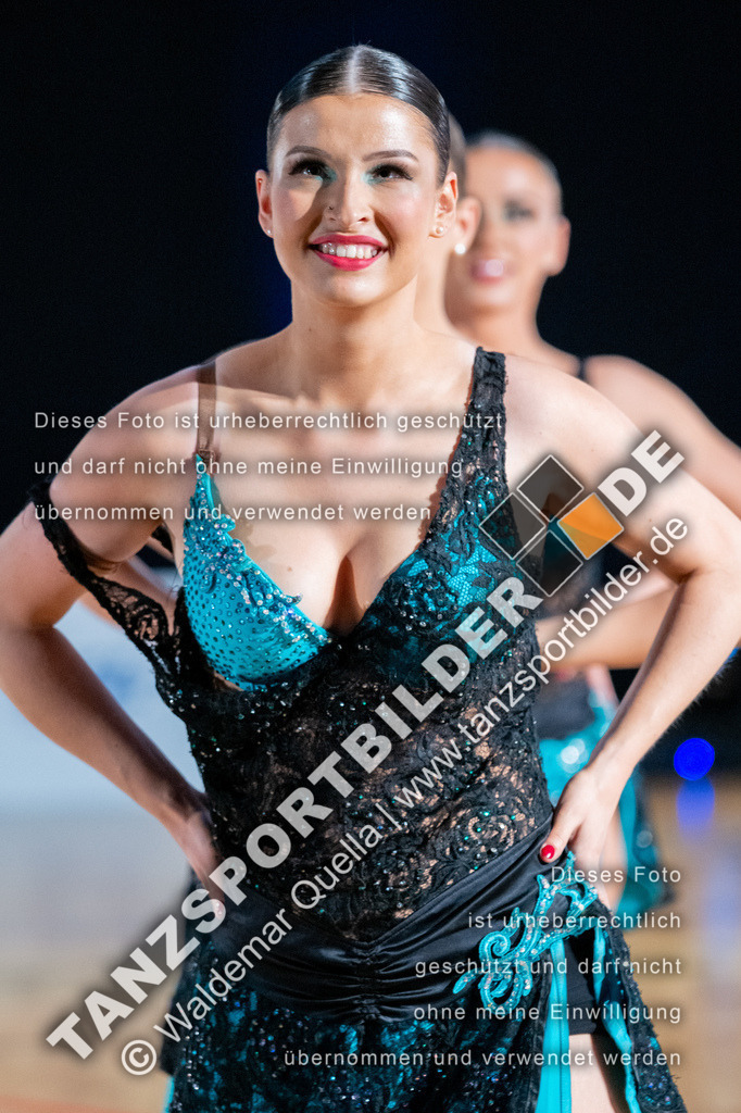 20250503-00660 | Hier finden Sie Tanz Bilder vom Latein und Standard Formationen tanzen. Sportbilder vom Tanzsport. Schöne Fotos und von Weltmeisterschaft, Europameisterschaft, Bundesliga, Regionalliga, Oberliga und Landesliga sowie von GOC Stuttgart, DanceComp, WM Bremen