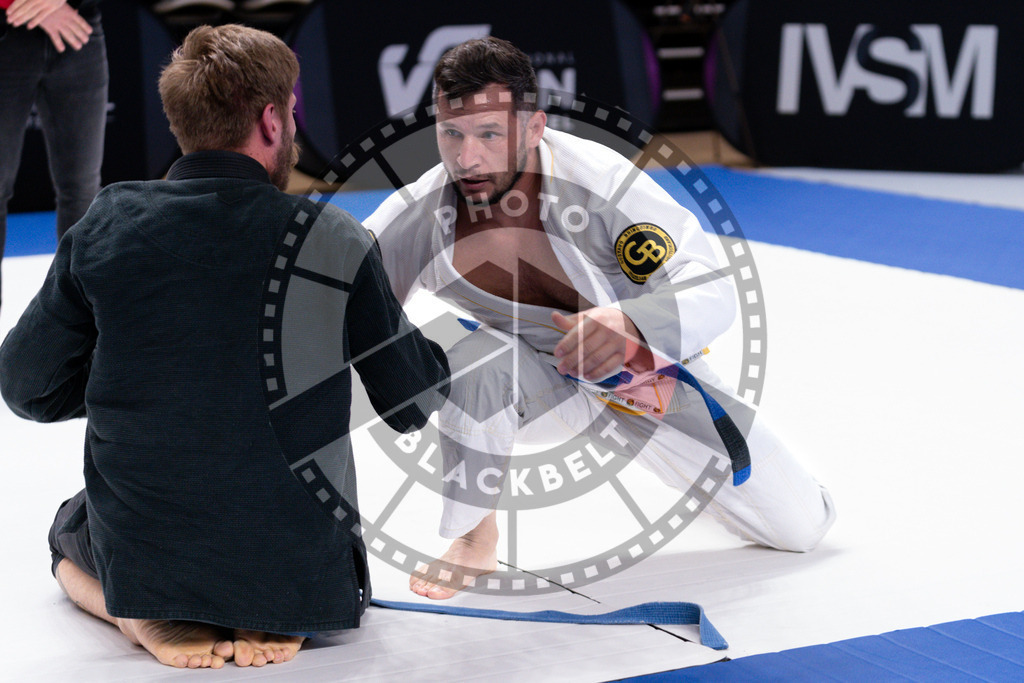 20241013PBB2232 | Athletes compete during the AJP Tour Europe Continental Jiu-Jitsu Amateurs & Masters Championship on October 13, 2024 in Almere near Amsterdam, Netherlands. © Chiara Dazi / photoblackbelt
