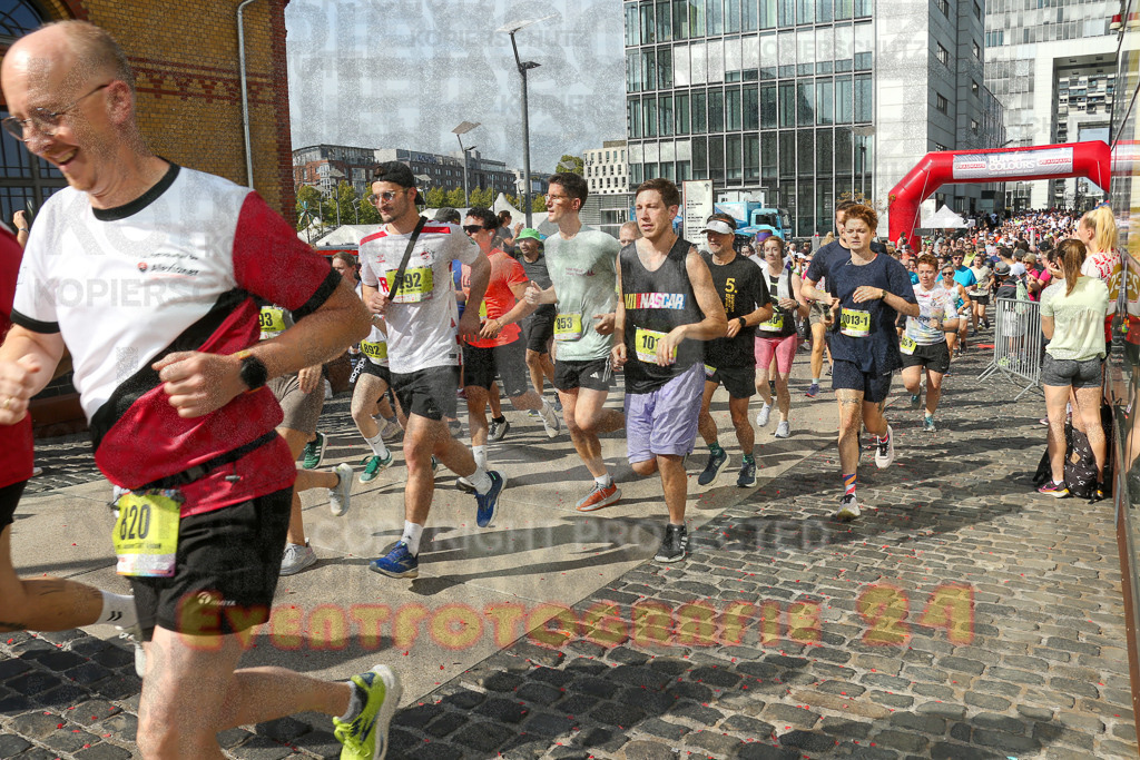 250920_1430_EX1_7284 | Sportfotografie im Rhein-Sieg Kreis, Köln, Bonn, NRW, Rheinland Pfalz, Hessen, etc. Unser Tätigkeitsfeld umfasst den Laufsport vom Volkslauf über den Marathon, Duathlon, Triathon bis zum Ultralauf wie Kölnpfad Ultra oder Schindertrail.