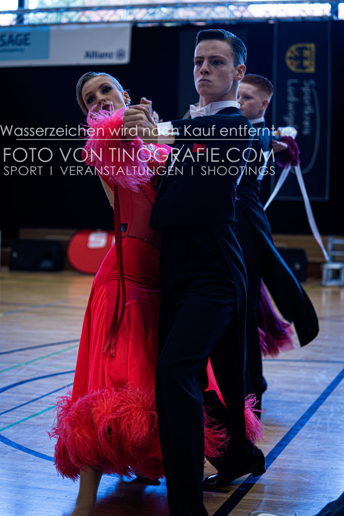 LM_STA_HGR_B-32 | (c) TINOGRAFIE.COM