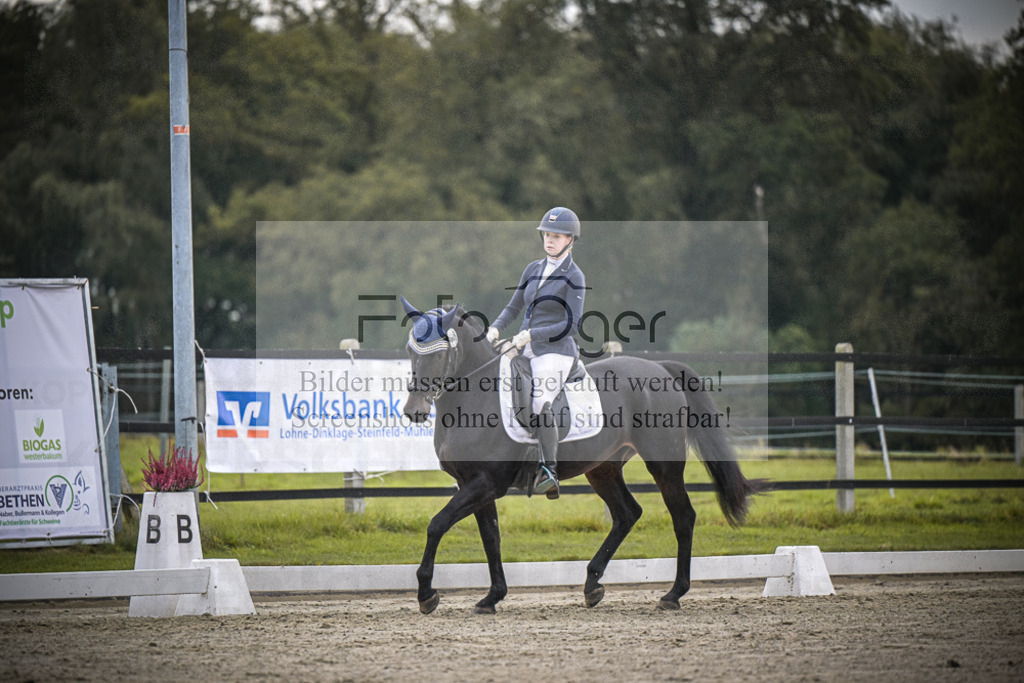DOS_2299 | Entdecke hochwertige Reitturnierfotos von Foto Oger. Professionell, emotional und authentisch – jetzt Lieblingsmomente im Shop bestellen.Deutschlandweite Turnierfotografie. - Realisiert mit Pictrs.com