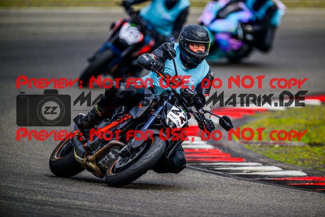 MaZZes_FotoMatrix_240717_6007705_6169 | INST