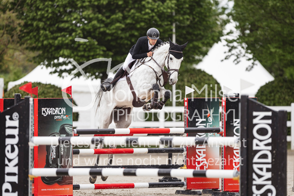 260508_PfSpTa_10_SprPf-M-102 | Deine schönsten Turniermomente als professionelle Fotos! Entdecke hochwertige Pferdesport-Fotografie im Online-Shop. Jetzt Fotos finden & bestellen!