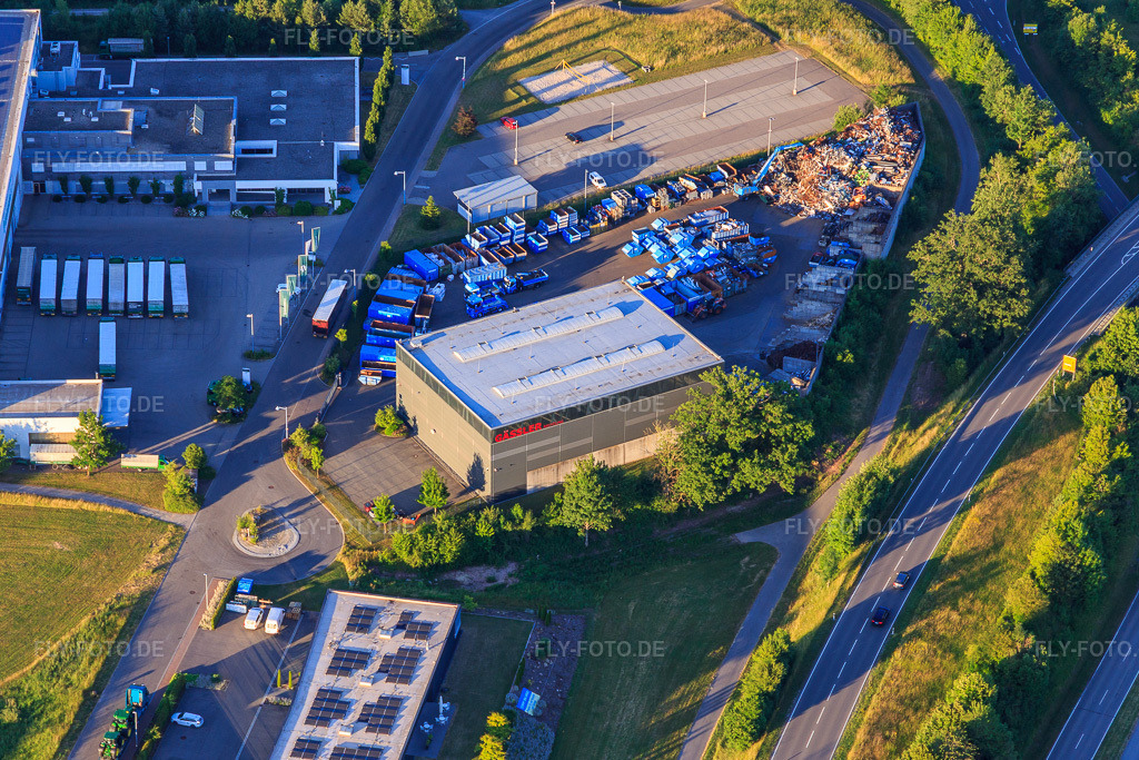 Luftbild: Gässler Recycling GmbH & Co. KG in Dornstetten im Bundesland Baden-Württemberg in Deutschland. – Foto: IMG_149035.jpg vom 28.06.2025 durch Werner Riehm/FLY-FOTO.de – Auflösung des Originals: 5370 x 3580 px – Gässler Recycling - Dornstetten | Container-Service, Schrott & Metalle, Kfz-Entsorgung im Landkreis Freudenstadt, Horb, Nagold, Stuttgart