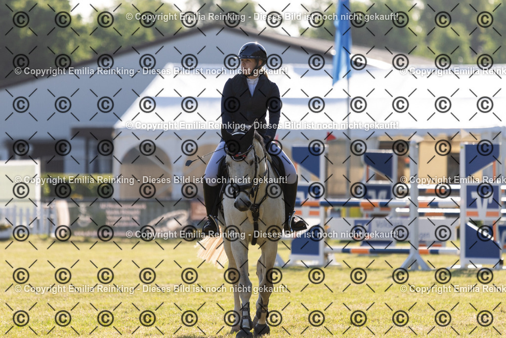 CL5A6879 | Emilia Reinking Fotografie - Realisiert mit Pictrs.com