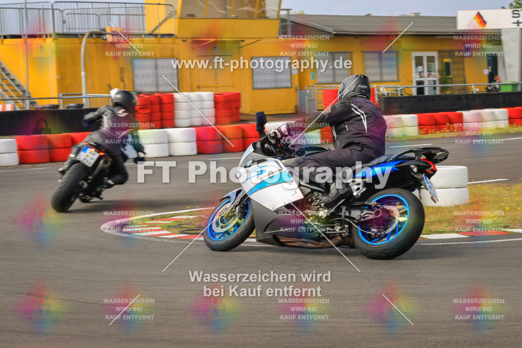 _DSK2303 | Hier findet Ihr Bilder von Touristenfahrten auf der Nürburgring Nordschleife oder von anderen Veranstaltungen die ich besucht habe. Viel Spass beim Durch Schauen 