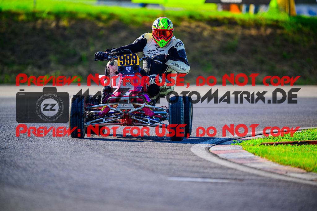 MaZZes_FotoMatrix_240608_6007705_3979 | QUAD