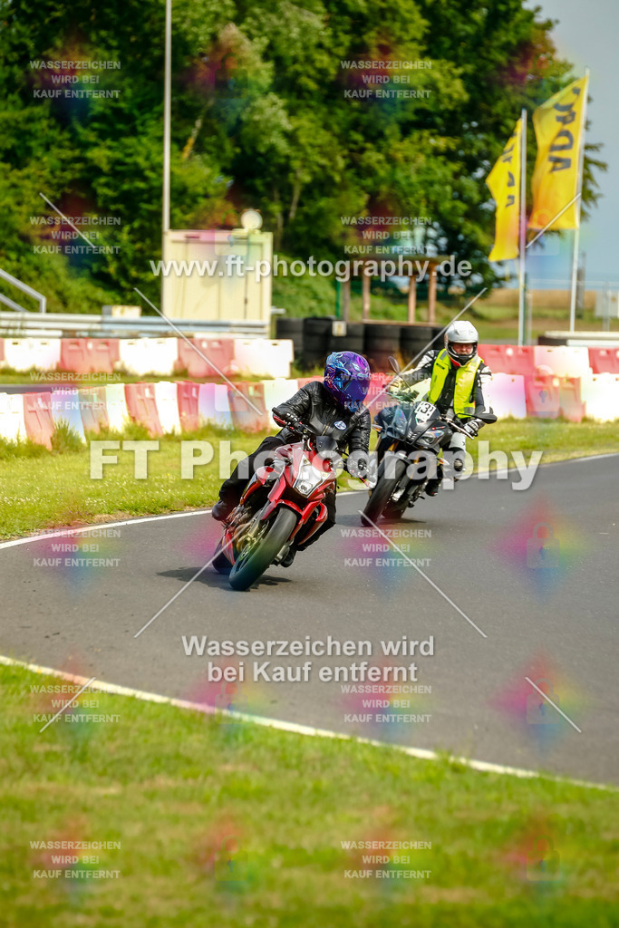 VBK-4505 | Hier findet Ihr Bilder von Touristenfahrten auf der Nürburgring Nordschleife oder von anderen Veranstaltungen die ich besucht habe. Viel Spass beim Durch Schauen 