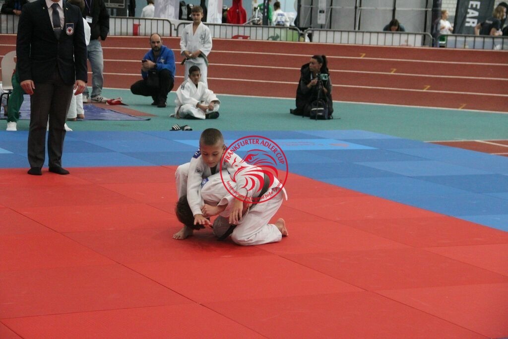 IMG_3304 | Fotos vom Adler Cup - Pictures from Adler Cup

Hier findet Ihr alle Eindrücke und großen Momente der Adler Cup Wochenenden. Here you will find all impressions and great moments of the Adler Cup weekends. - Realisiert mit Pictrs.com