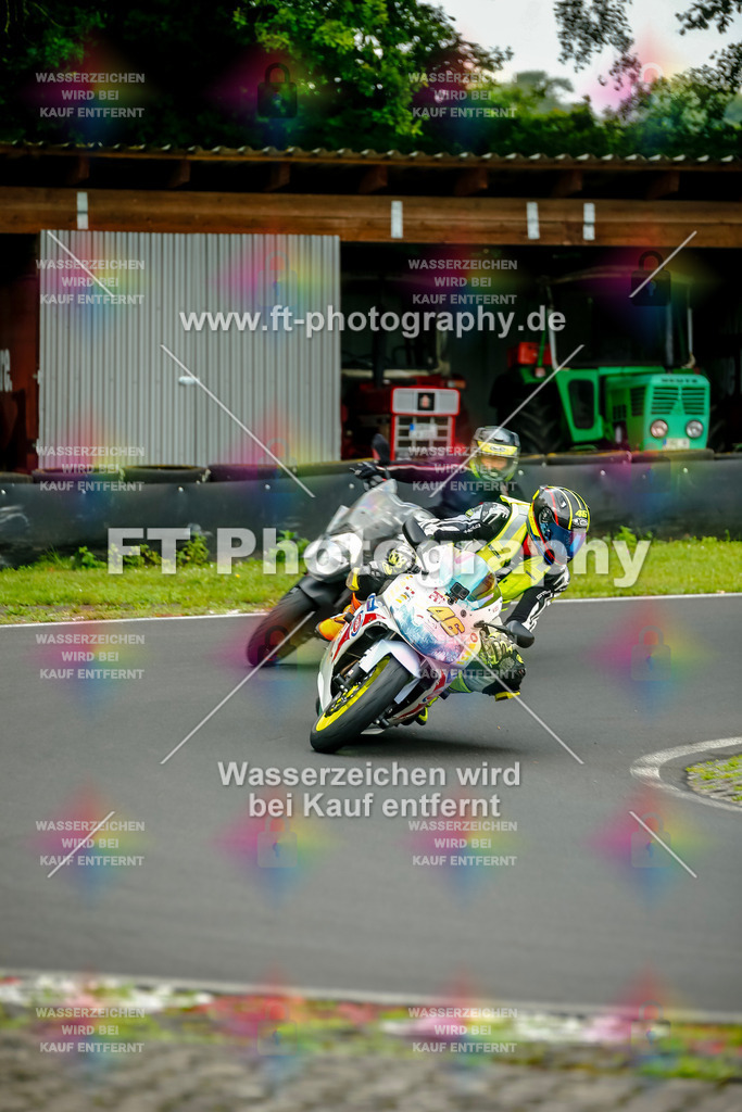 VBK-4154 | Hier findet Ihr Bilder von Touristenfahrten auf der Nürburgring Nordschleife oder von anderen Veranstaltungen die ich besucht habe. Viel Spass beim Durch Schauen 