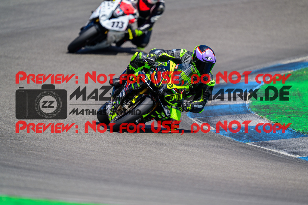 MaZZes_FotoMatrix_240615_1266 | WEISS