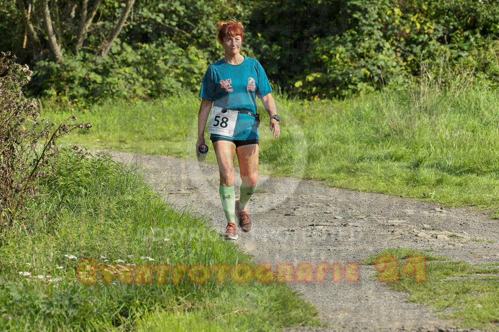 230826_1700_EX1_1644 | Sportfotografie im Rhein-Sieg Kreis, Köln, Bonn, NRW, Rheinland Pfalz, Hessen, etc. Unser Tätigkeitsfeld umfasst den Laufsport vom Volkslauf über den Marathon, Duathlon, Triathon bis zum Ultralauf wie Kölnpfad Ultra oder Schindertrail.