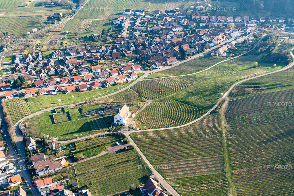 St. Dionysius (Hochzeits-)Kapelle http://palzpix.de | Luftbild: St. Dionysius (Hochzeits-)Kapelle http://palzpix.de im Ortsteil Gleiszellen in Gleiszellen-Gleishorbach im Bundesland Rheinland-Pfalz in Deutschland. Foto: IMG_130898.jpg vom 22.03.2022 durch ©2025 Werner Riehm fly-foto.de/copyright - Realisiert mit Pictrs.com