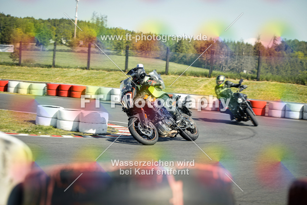 OBK_Mai_Volker_Adam-10336 | Hier findet Ihr Bilder von Touristenfahrten auf der Nürburgring Nordschleife oder von anderen Veranstaltungen die ich besucht habe. Viel Spass beim Durch Schauen 