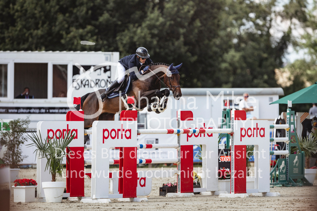 240714_BHO_GroßerPreis-658 | Deine schönsten Turniermomente als professionelle Fotos! Entdecke hochwertige Pferdesport-Fotografie im Online-Shop. Jetzt Fotos finden & bestellen!