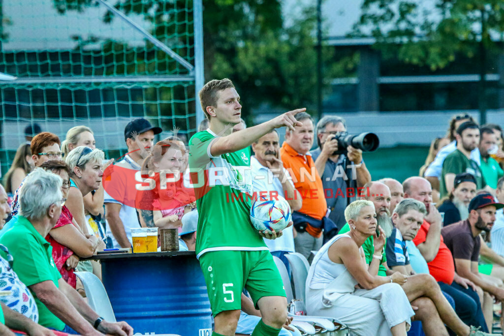 SV Donau - FC Lendorf 0-0, Kärntner Liga 3. Runde | Senad Huseinbasic (SV Donau Klagenfurt #5) SV Donau - FC Lendorf 0-0 am 12.08.2023 in Klagenfurt
(Sportplatz SV Donau), Austria, (Photo by Ernst Krawagner sport-fan.at) - Realisiert mit Pictrs.com