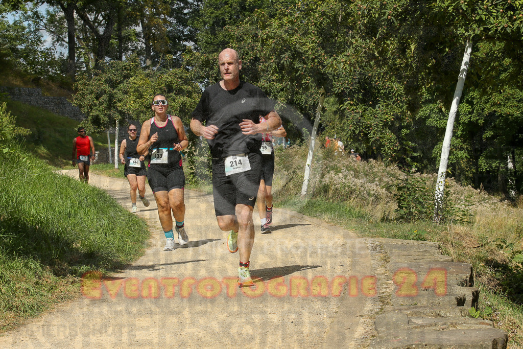 250824_1247_EX1_0551 | Sportfotografie im Rhein-Sieg Kreis, Köln, Bonn, NRW, Rheinland Pfalz, Hessen, etc. Unser Tätigkeitsfeld umfasst den Laufsport vom Volkslauf über den Marathon, Duathlon, Triathon bis zum Ultralauf wie Kölnpfad Ultra oder Schindertrail.