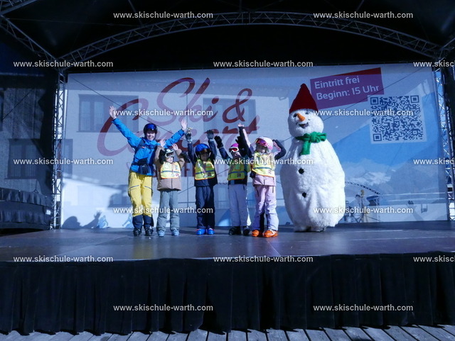 Gruppe Viktoria | Photos von der Skischule Warth - Realisiert mit Pictrs.com