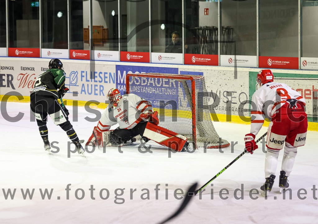 2022-11-13_133_TSV_Erding_gegen_TEV_Miesbach | Erding, Deutschland, 13.11.2022:
Eishockey, Bayernliga 2022 / 2023, 13. Spieltag, TSV Erding gegen TEV Miesbach, Endergebnis: 

Foto: Christian Riedel / fotografie-riedel.net
