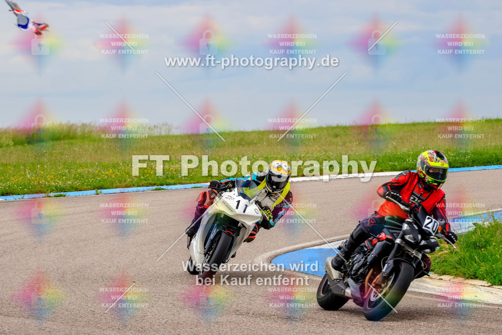 MotoTeam-2354 | Hier findet Ihr Bilder von Touristenfahrten auf der Nürburgring Nordschleife oder von anderen Veranstaltungen die ich besucht habe. Viel Spass beim Durch Schauen 