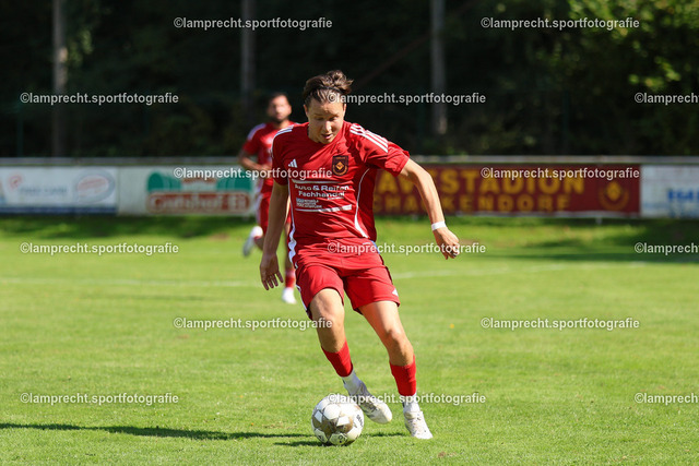 Fußball I Herren I Saison 2025-2026 I Verbandsliga Süd I 7. Spieltag I SV Schackendorf - SV Azadi Lübeck I 06.09.2025.054 | Edgar Pfaffenrot (19, SV Schackendorf) - Realisiert mit Pictrs.com
