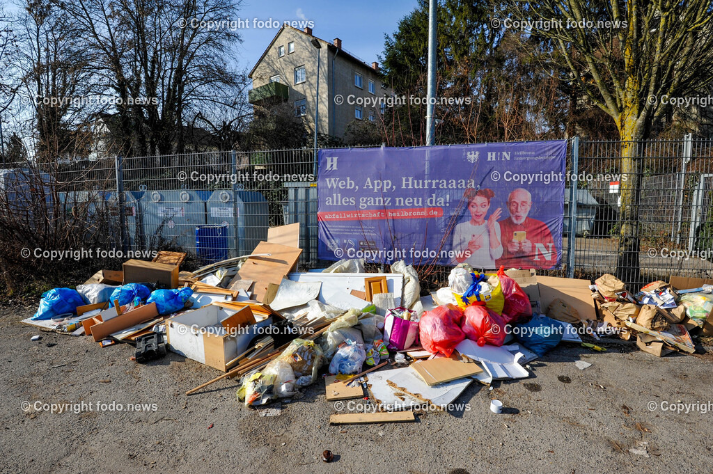 Deutschland_ Baden-Wuerttemberg_ Heilbronn_ 21.02.2025-48 | 21.02.2025, Deutschland, GER, Baden-Wuerttemberg, Heilbronn im Bild Themenbild, Stadtansichten, Muell, Mist, Abfall, Sperrmuell, Illegal, Entsorgung, Strassenrand, Plastik, Papier, Natur