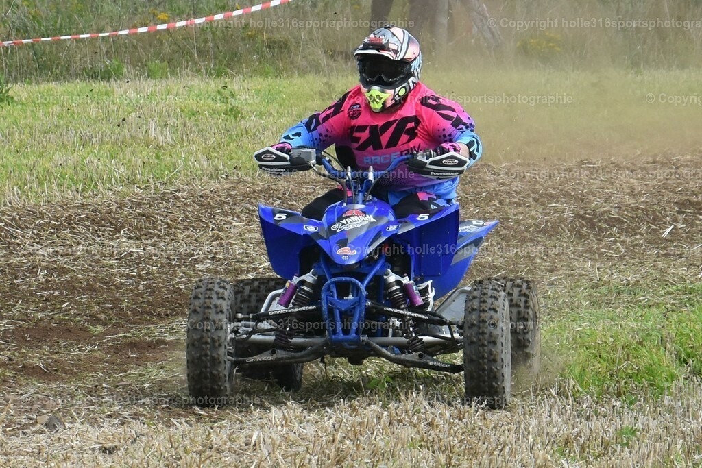 DSC_0495 (2) | Sportfotografie , Motorsport, Motoross, Reitsport, Mointainbike, Enduro,
Landschaft , Outdoor, Eventfotografie, Landschaft, Bilder online bestellen - Realisiert mit Pictrs.com