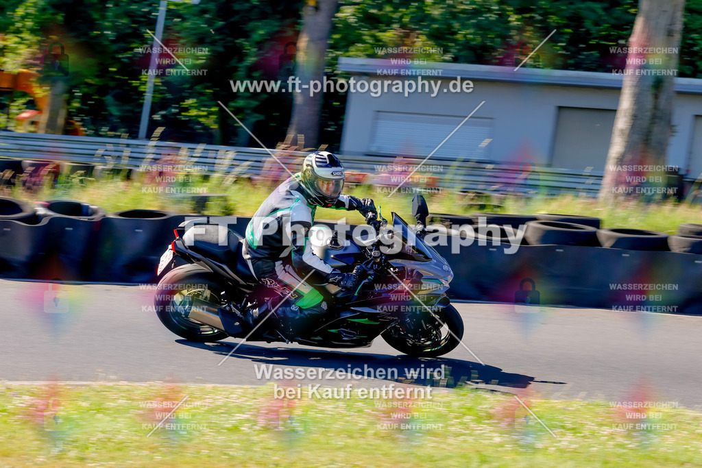 _MOT8941 | Hier findet Ihr Bilder von Touristenfahrten auf der Nürburgring Nordschleife oder von anderen Veranstaltungen die ich besucht habe. Viel Spass beim Durch Schauen 