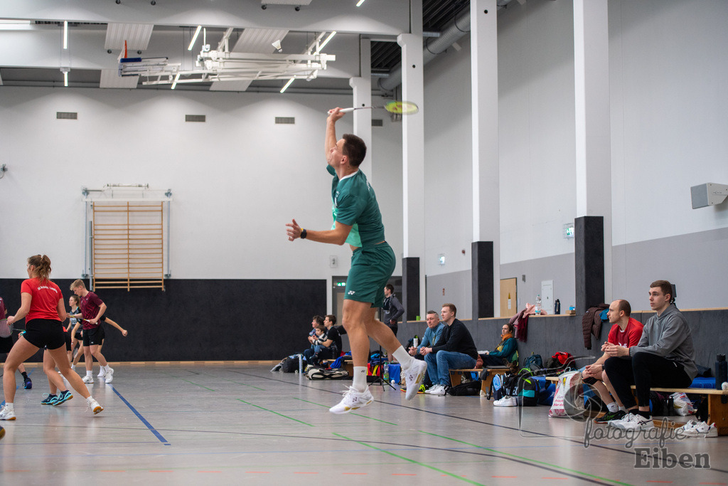 Spieltag Badminton TV Metjendorf | Frank Juchim (TVM1); Spieltag Badminton TV Metjendorf am 16.02.2025; in Wiefelstede / Metjendorf (Sporthalle Auf dem Kamp), Photo: Philip Eiben 2025 - Realisiert mit Pictrs.com