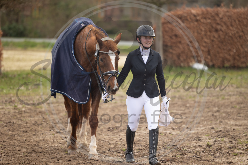 994A8717 | sabrinanicolaifotografie - Realisiert mit Pictrs.com