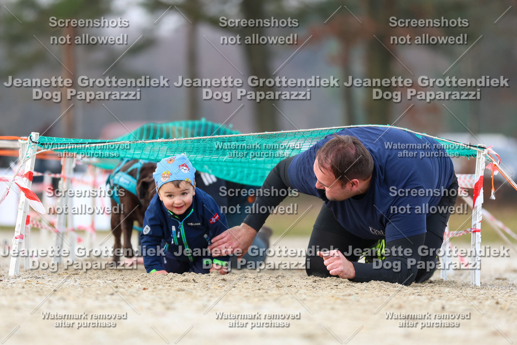 Dog Paparazzi - Strongdog North Mrz26-3909 | Dog Paparazzi Jeanette Grottendiek Fotografie & Videografie - Realisiert mit Pictrs.com