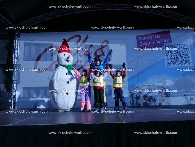 Gruppe Sophie | Photos von der Skischule Warth - Realisiert mit Pictrs.com