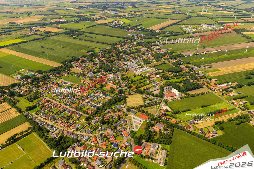 Luftaufnahme Gehlenberg Friesoythe - Die Luftaufnahme wurde 2025 vom UL-Flugzeug heraus erstellt ( ohne Drohne ) - Hochauflösende Luftaufnahme - für professionelle Ausdrucke geeignet. Die Geschenkidee !Mit Lizenz und Bildrechte bestellbar
