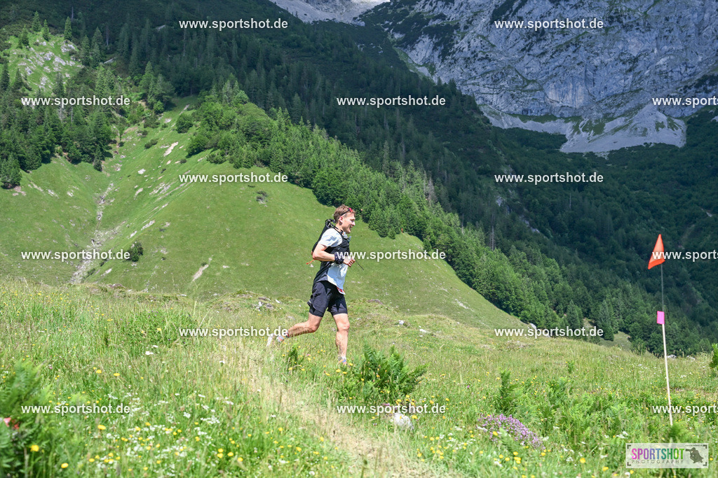 SZI_8157 | Rund um das Thema Sport-Event-Fotografie & individuelle Teilnehmerfotos. Jeder Teilnehmer wird fotografiert.