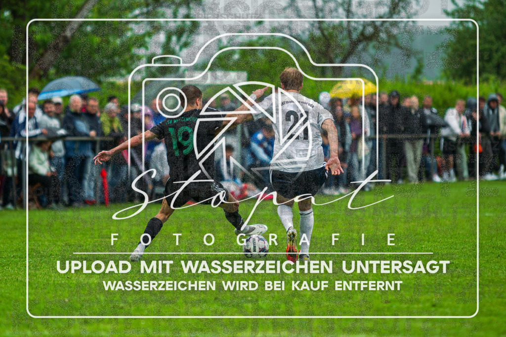 Final Kreispokal HK - Germania Walsrode vs. TSV Wietzendorf | Lennart Schulz (TSV Wietzendorf #19), Oskar Maxim Lenz (Germania Walsrode #21); Finale Kreispokal HK - Germania Walsrode vs. TSV Wietzendorf am 07.06.2026 in Sportplatz Alter Schulweg, Schülern - Realisiert mit Pictrs.com