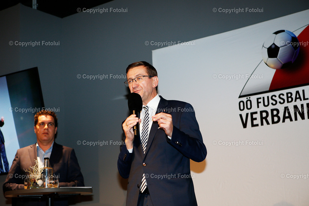 A_LUI_191223_42 | bilder, linz, photo, foto, fussball, sport, fotolui, bundesliga