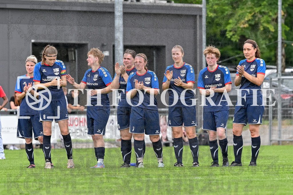 GER, FC Hauingen - SV Waldhaus, Frauen-Fussball, Rothaus Bezirkpokal, Finale, Saison 2024/2025, 29.05.2025 | Emotionen beim ElfmeterschiessenGER, FC Hauingen - SV Waldhaus, Frauen-Fussball, Rothaus Bezirkpokal, Finale, Saison 2024/2025, 29.05.2025Foto: TH Fotografie/Thomas Hess